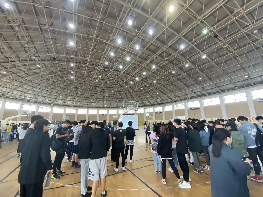 中加楓華國際學校2019秋季國際教育展現場.jpg