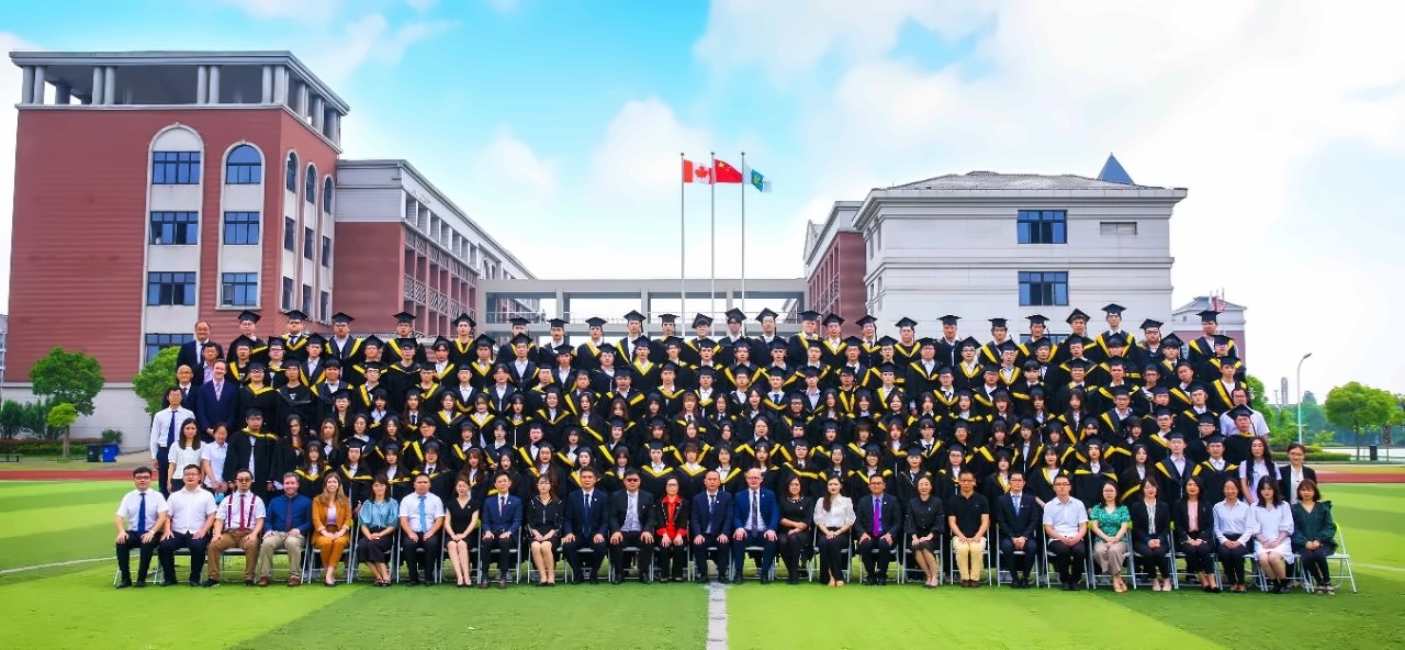 上海枫叶国际学校.jpg