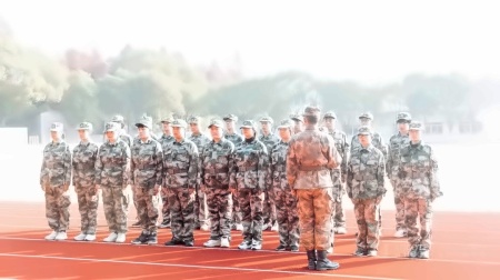 Adcote爱国军事周.jpg