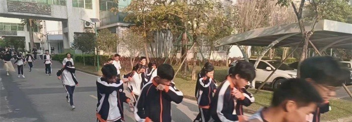 中山火炬开发区理工学校