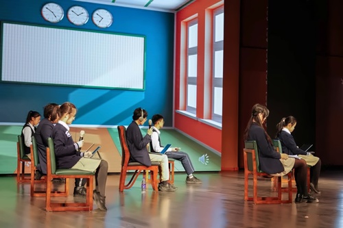 表演