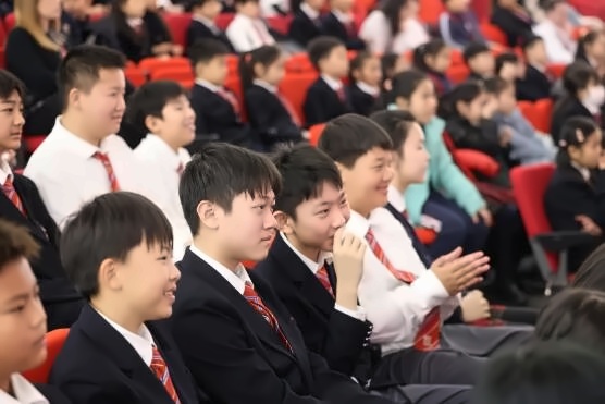 北京德闳学校开学典礼