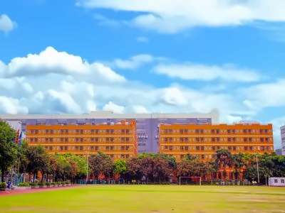 深圳市弘毅高级中学-智胤DSE校园环境