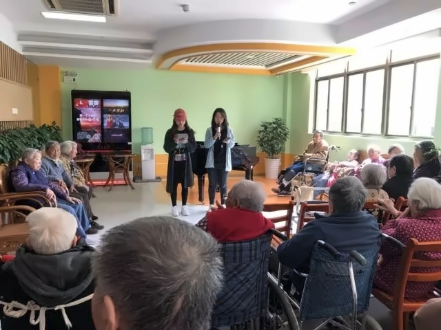 养老院音乐会.jpg