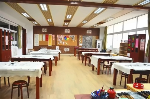 句容碧桂园学校教室