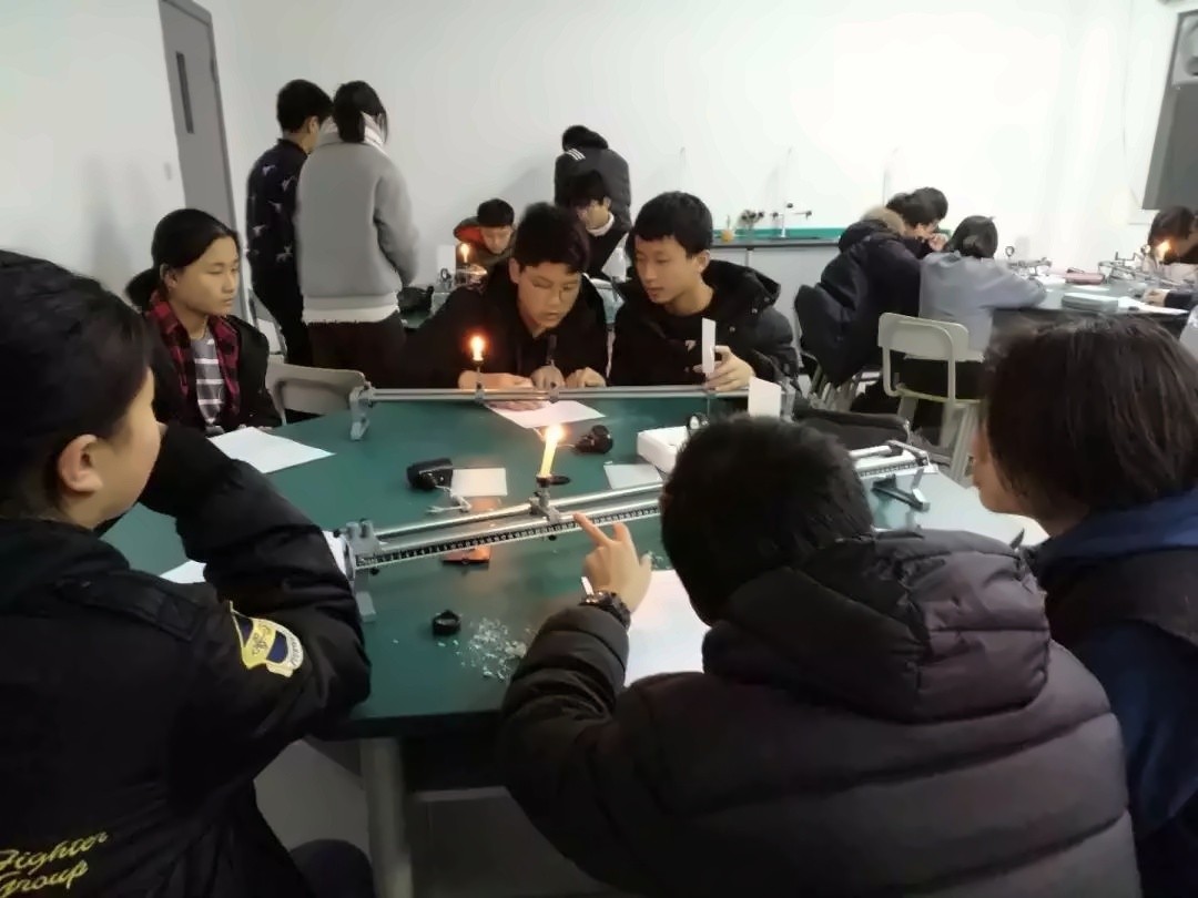 物理創客課程.jpg
