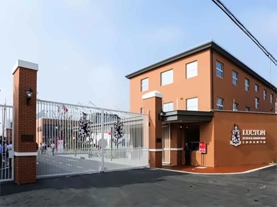 上海莱克顿学校上海莱克顿学校大门