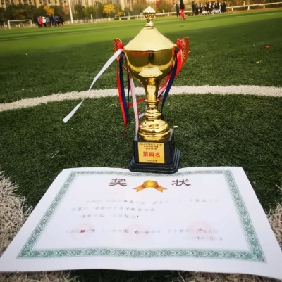 中加楓華初中部足球隊再戰吳江區“區長杯”聯賽2.jpg
