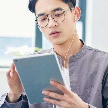 从事外贸工作者