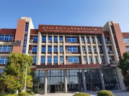 句容碧桂园学校教学楼.jpg