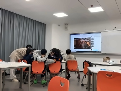 上海建桥国际高中