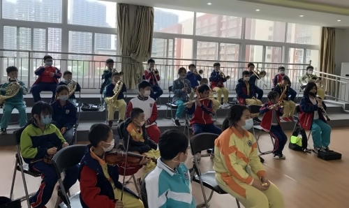 句容碧桂园学校管弦乐团.jpg