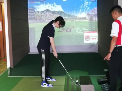 英创宜高新加坡公立国际高中