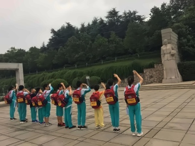 追忆红色革命精神研学.jpg