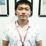 何伟红