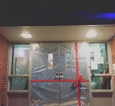在Kings国王国际高中 我们这样过2017圣诞：Kings Xmas Door