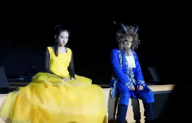 美女与野兽.jpg