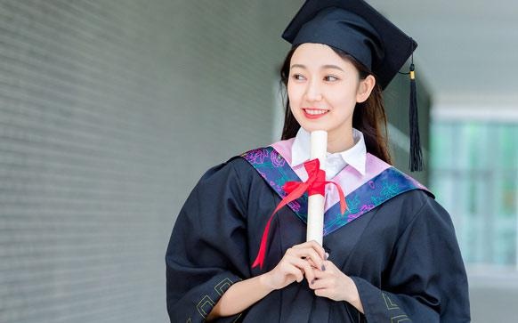 雅思考什么