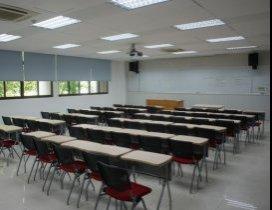 青岛万国司法考试学校 