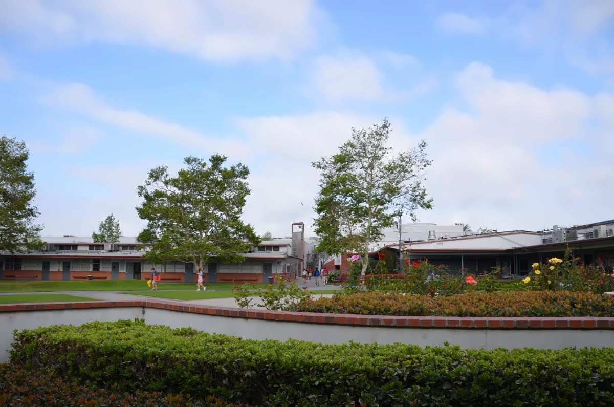 学校周边