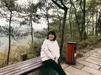 黄同学