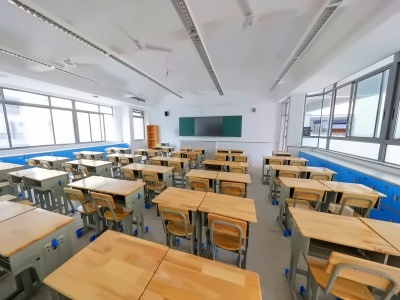 江苏省靖江高级中学校园环境