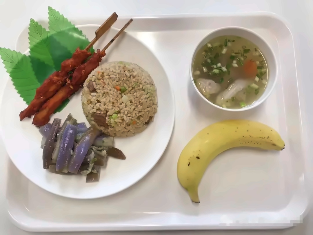 剑桥文理与剑桥艺术中国食堂周四午餐西式.jpg