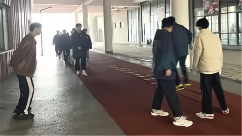 篮球