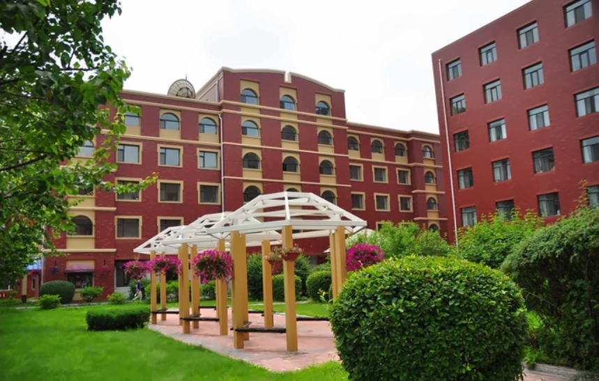 吉林大学莱姆顿学院