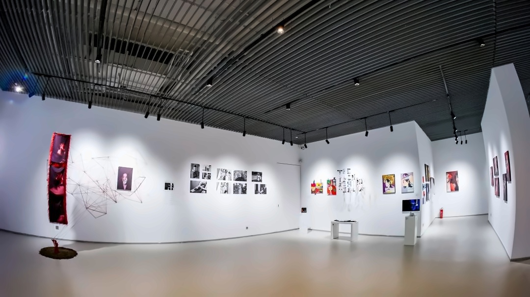 耀华古北年度艺术大展暨毕业学生作品展.jpg