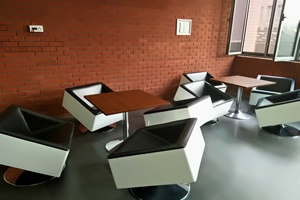 北京外国语大学出国留学校园环境教学楼一角