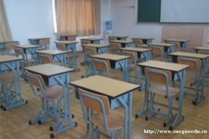 东方艺考培训学校