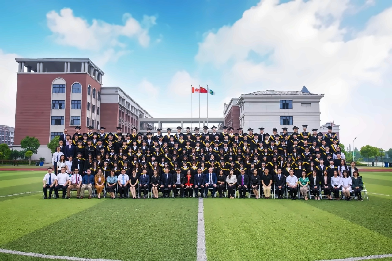 上海枫叶国际学校.jpg