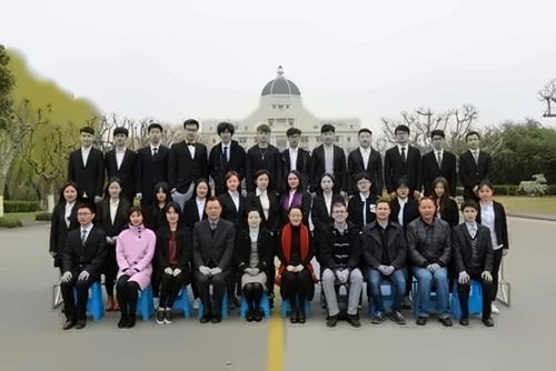 2015届上外韩国班部分学生合影