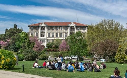 海峡大学