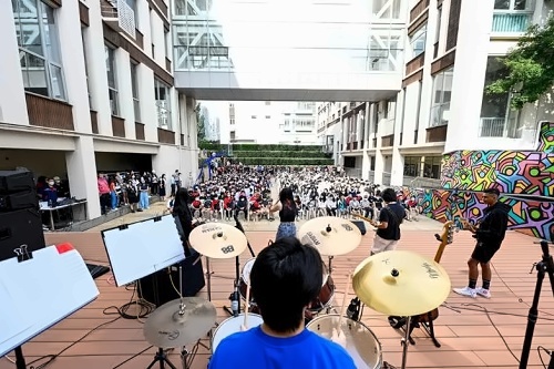 北京乐成学校中学部.jpg