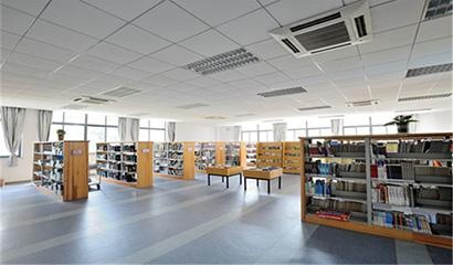 张家港新加坡外国语学校