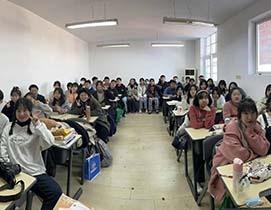 青岛北广语言艺术学校