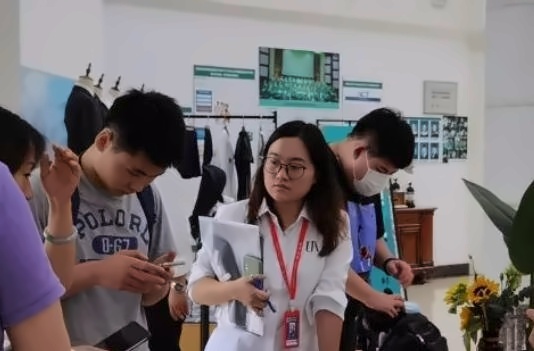 美华学校如何为学生提供升学指导帮助