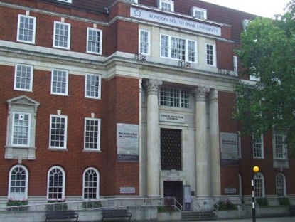 伦敦南岸大学