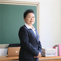 李秀艳 特级教师