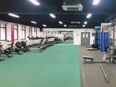 WLSA上海学校健身房