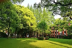 上应IEC学士桥校园风景