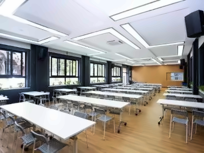 上海市新虹桥中学国际部校园环境