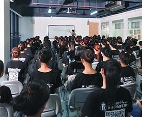 学生在上课