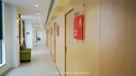 宿舍走廊.jpg