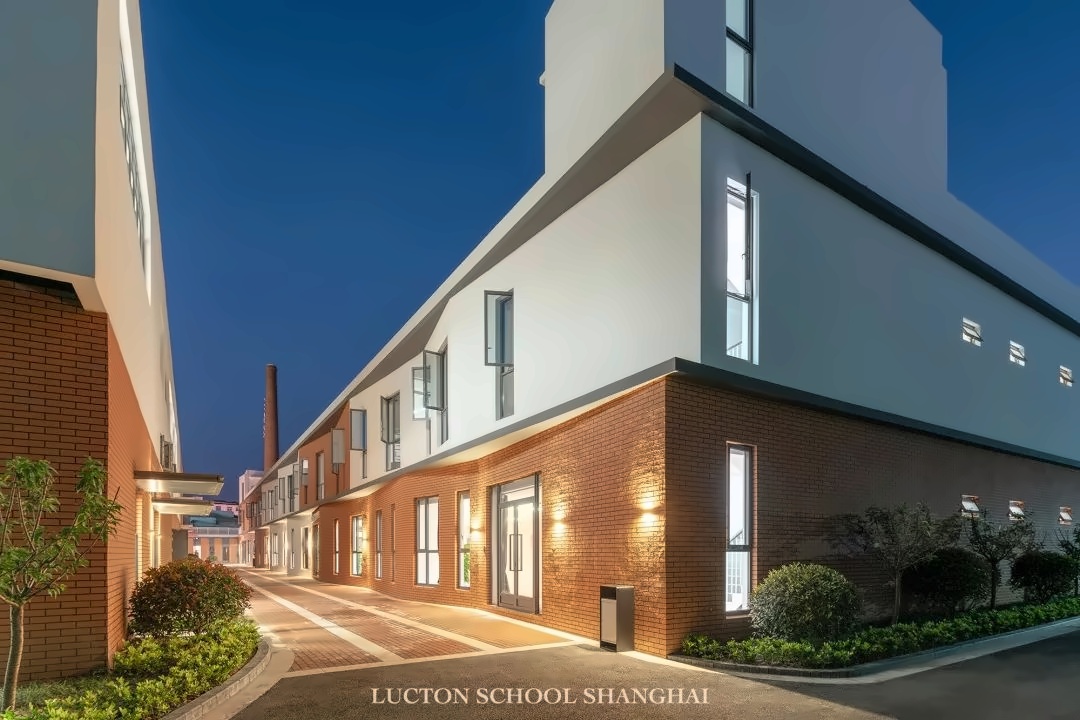 上海莱克顿学校.jpg