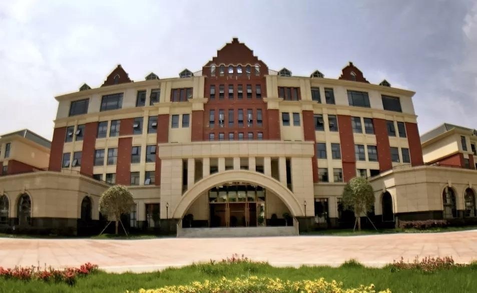 成都博骏公学