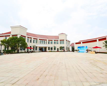 上海宏润博源学校