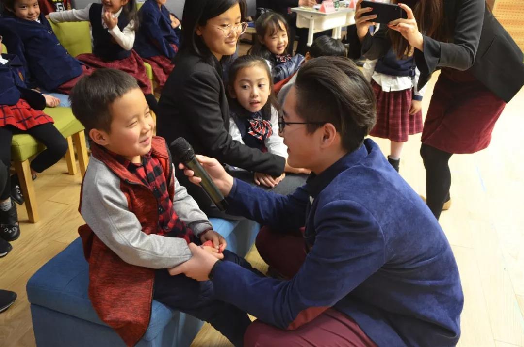 北京明诚外国语学校 | 感恩节演讲比赛需要感恩的智慧